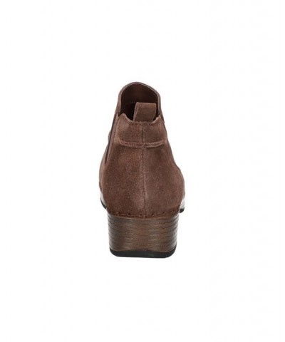 Women's Sure thing Slip Resistant Chelsea Boots Brown $37.79 Shoes