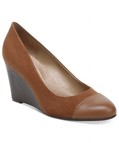 Vincentt Wedge Pumps Brown $38.49 Shoes